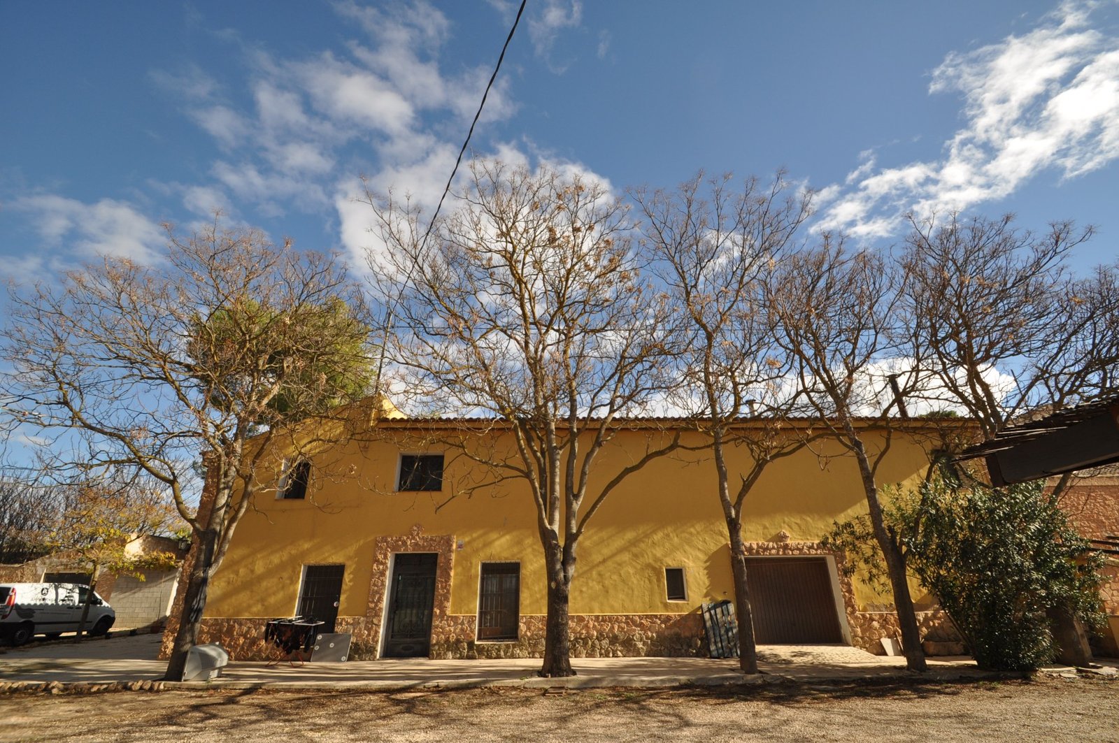 5 Bed 1 Bath Country House in Yecla - Caza De Casa