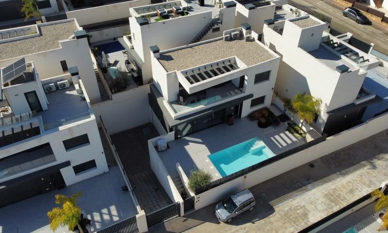 3 Bedroom 2 Bathroom Villa in Algorfa - Caza De Casa
