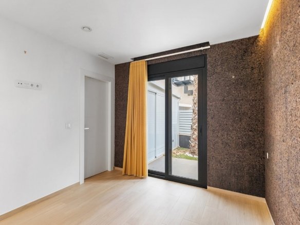 3 Bedroom 2 Bathroom Villa in Benijofar - Caza De Casa