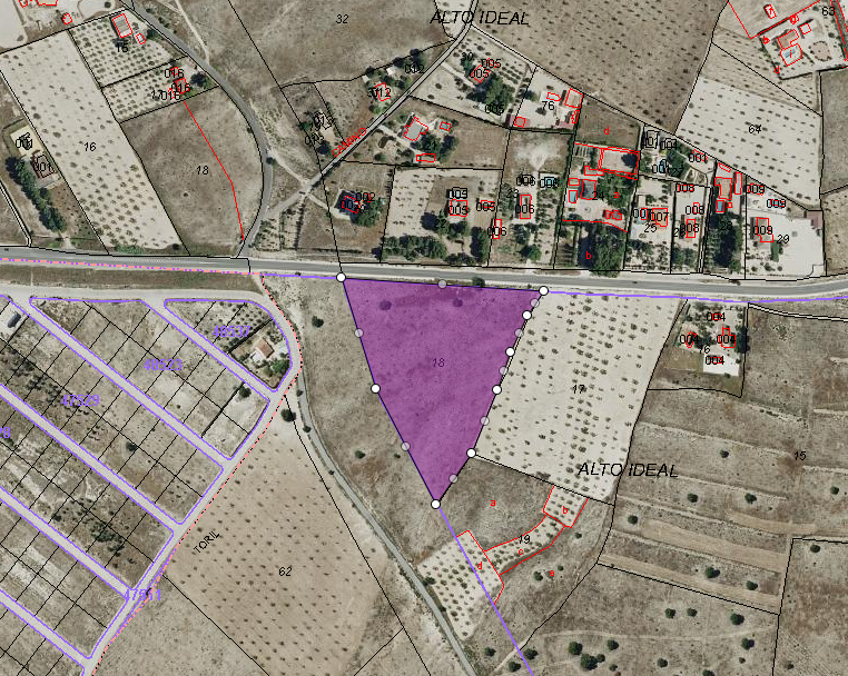 Land in Salinas - Caza De Casa
