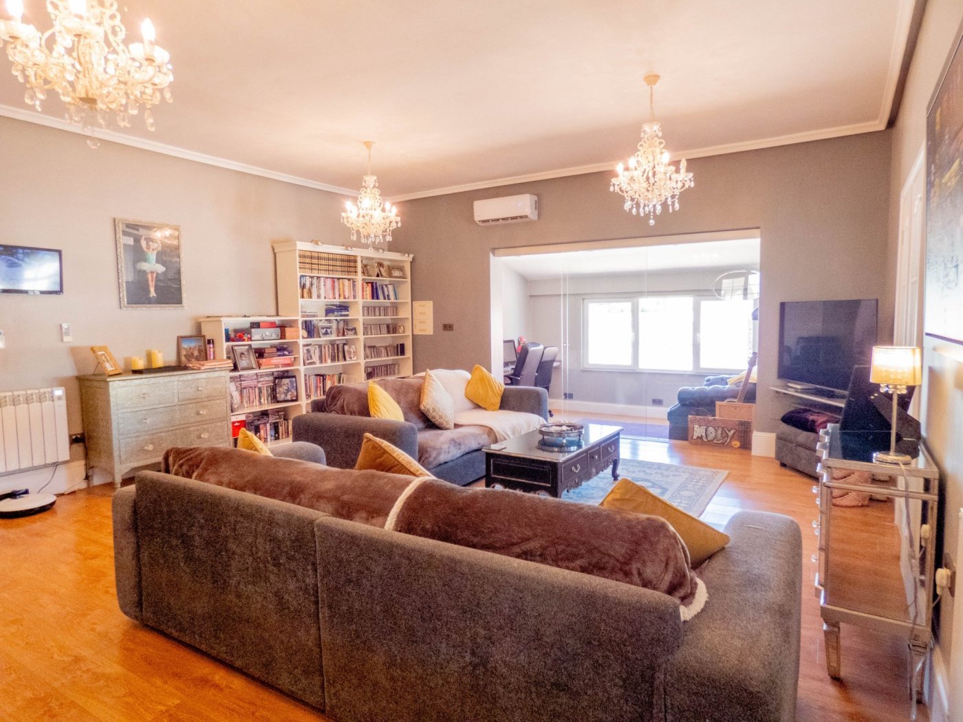 6 Bed 4 Bath Villa in Rojales - Caza De Casa