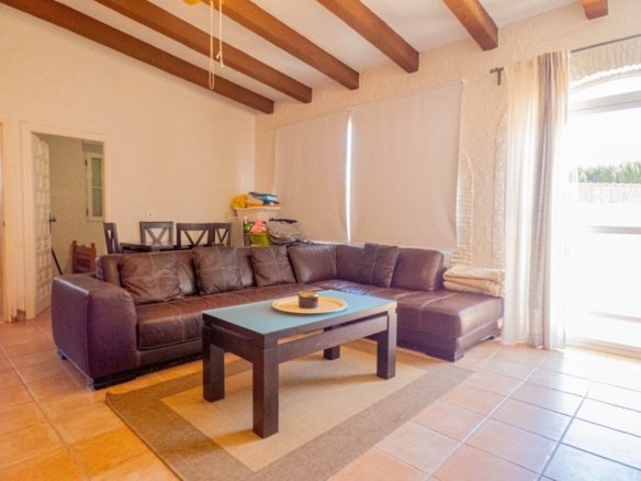 6 Bed 4 Bath Villa in Rojales - Caza De Casa