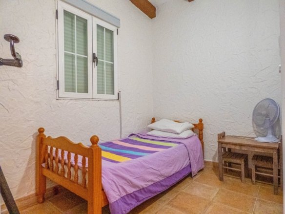 6 Bed 4 Bath Villa in Rojales - Caza De Casa