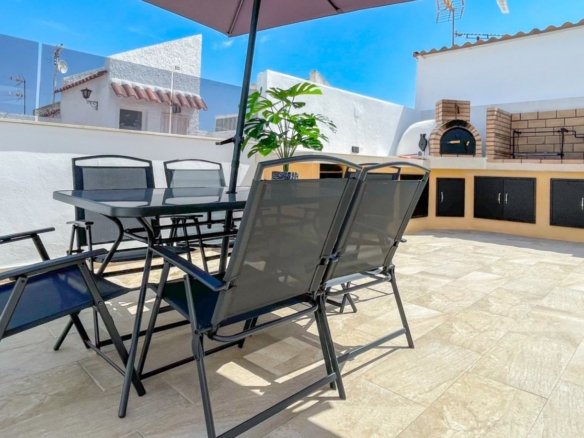 3 Bedroom 3 Bathroom Town House in Torrevieja - Caza De Casa