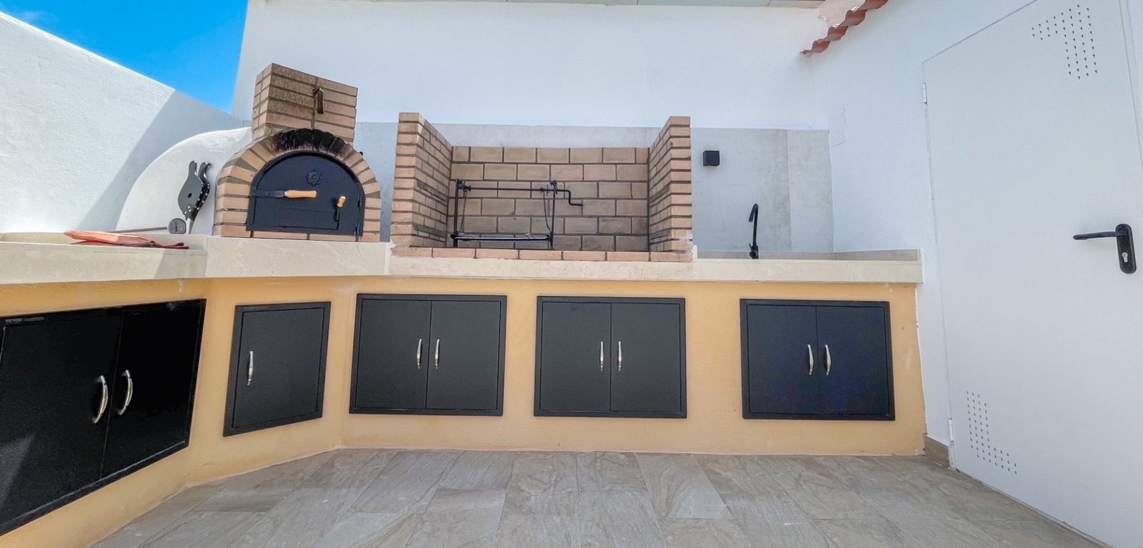 777415_xl 3 Bedroom 3 Bathroom Town House in Torrevieja - Caza De Casa