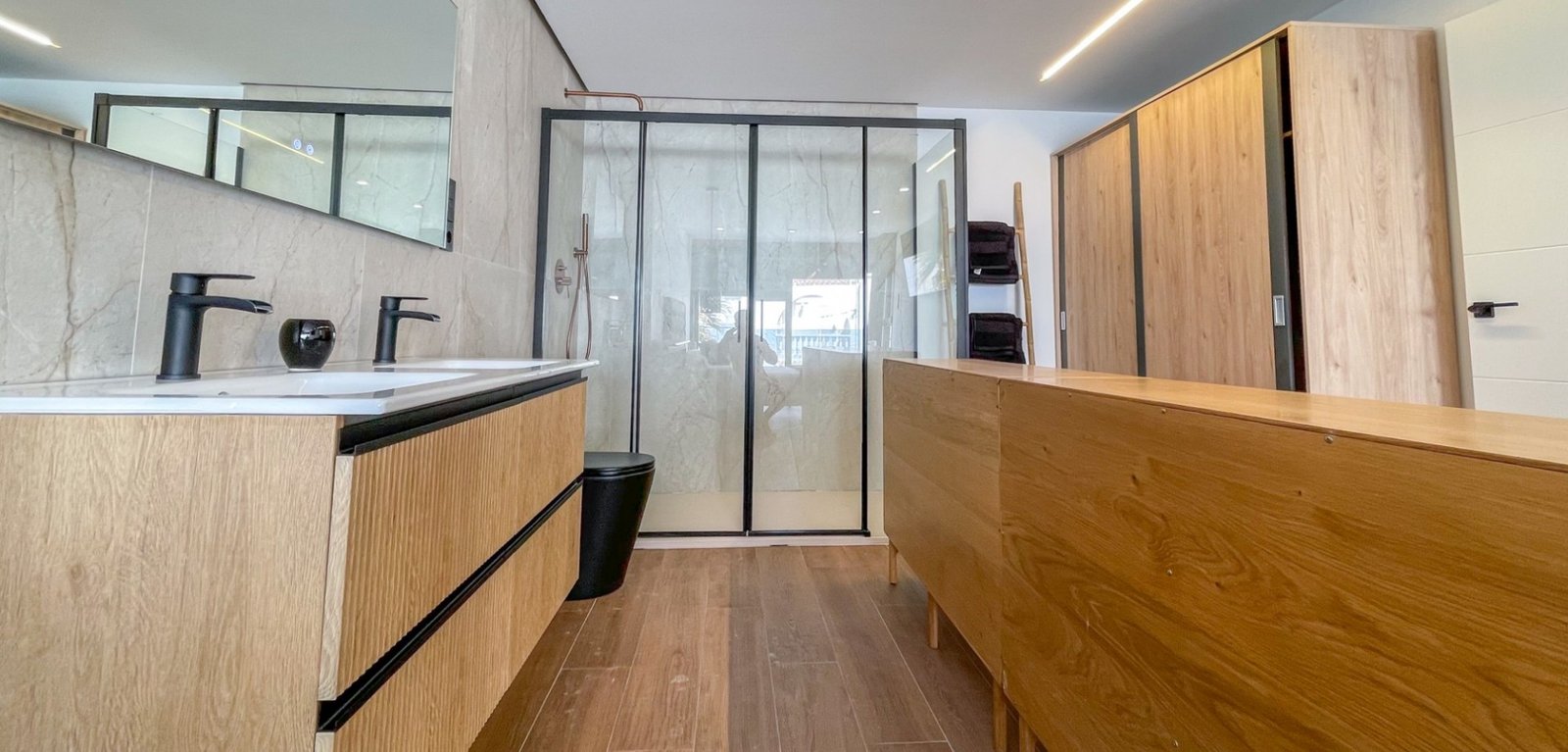 777418_xl 3 Bedroom 3 Bathroom Town House in Torrevieja - Caza De Casa