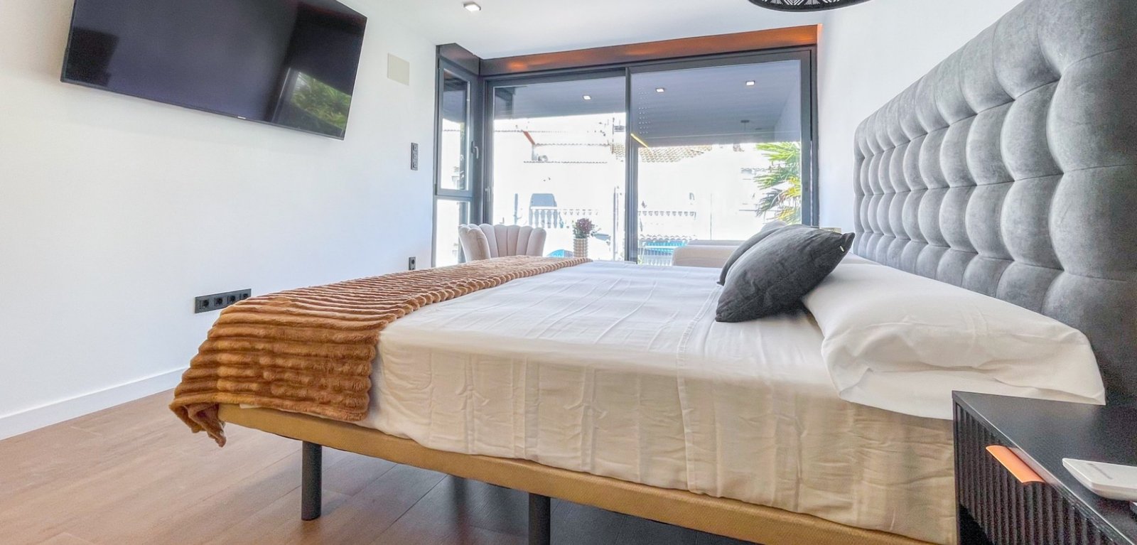 777421_xl 3 Bedroom 3 Bathroom Town House in Torrevieja - Caza De Casa