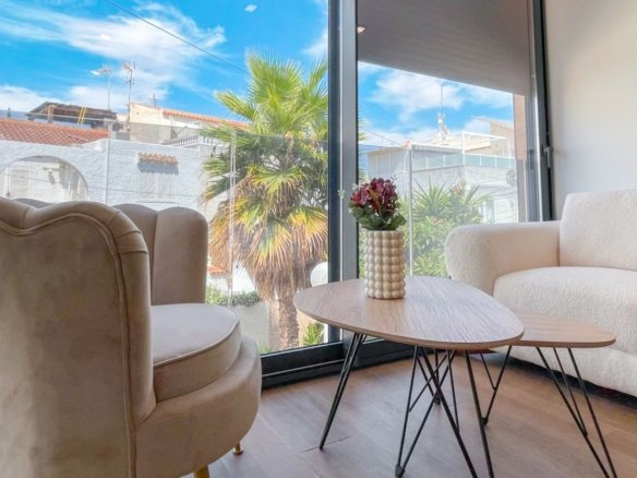 3 Bedroom 3 Bathroom Town House in Torrevieja - Caza De Casa