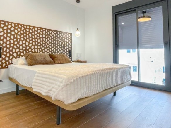 3 Bedroom 3 Bathroom Town House in Torrevieja - Caza De Casa