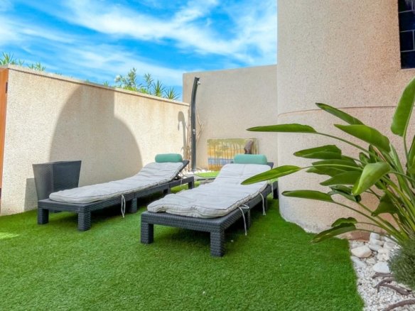 2 Bedroom 1 Bathroom Town House in Torrevieja - Caza De Casa
