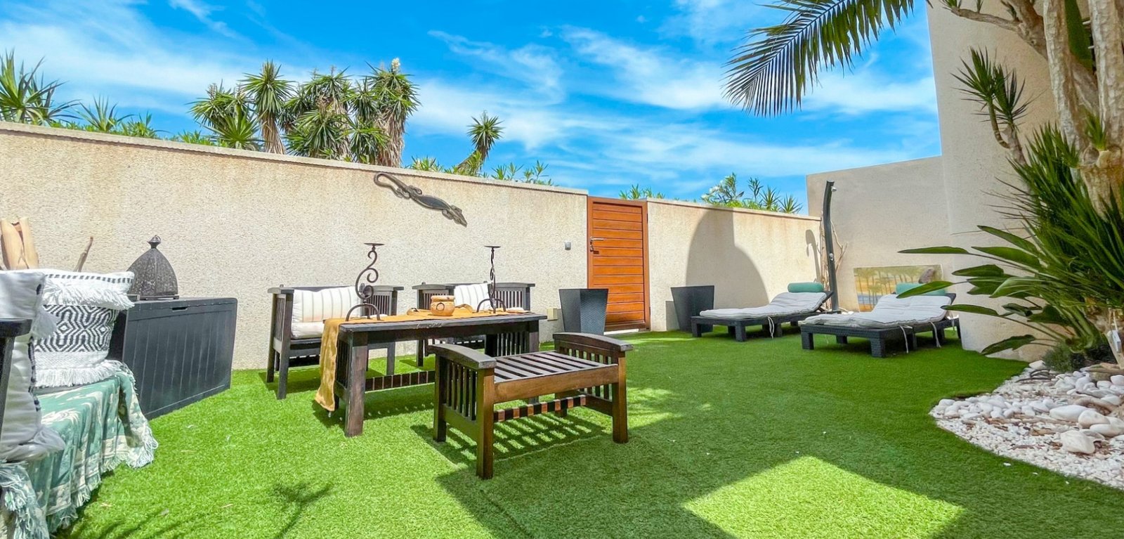 2 Bedroom 1 Bathroom Town House in Torrevieja - Caza De Casa