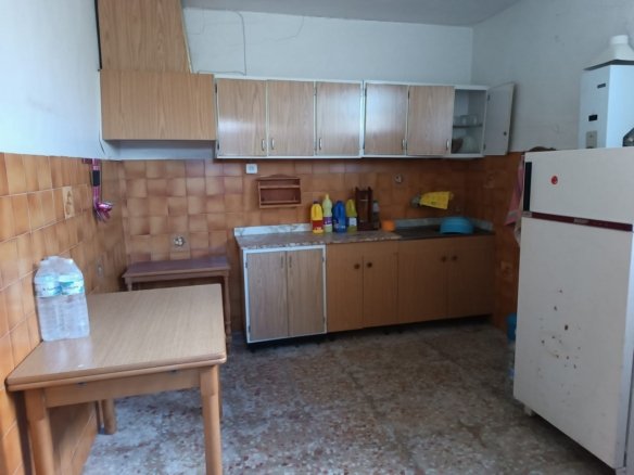 10 Bed 2 Bath Country House in Yecla - Caza De Casa