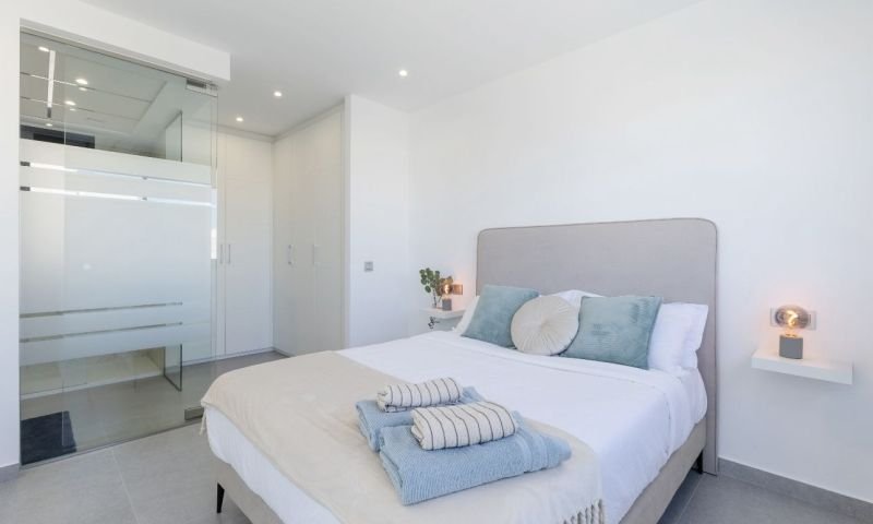 3 Bedroom 2 Bathroom Villa in Algorfa - Caza De Casa