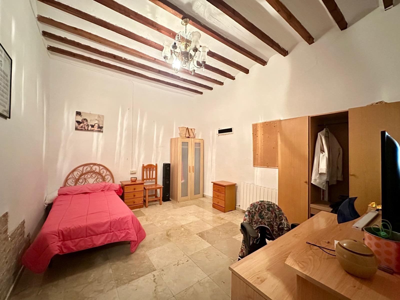 5 Bedroom 2 Bathroom Villa in Torre Del Rico - Caza De Casa