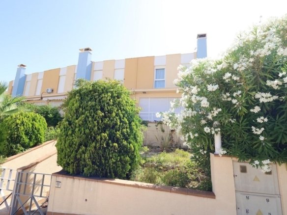 3 Bedroom 3 Bathroom Town House in Orihuela Costa - Caza De Casa