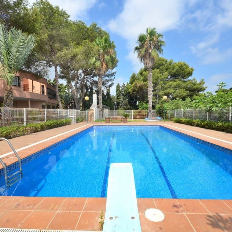 6 Bed 7 Bath Villa in Torrevieja - Caza De Casa