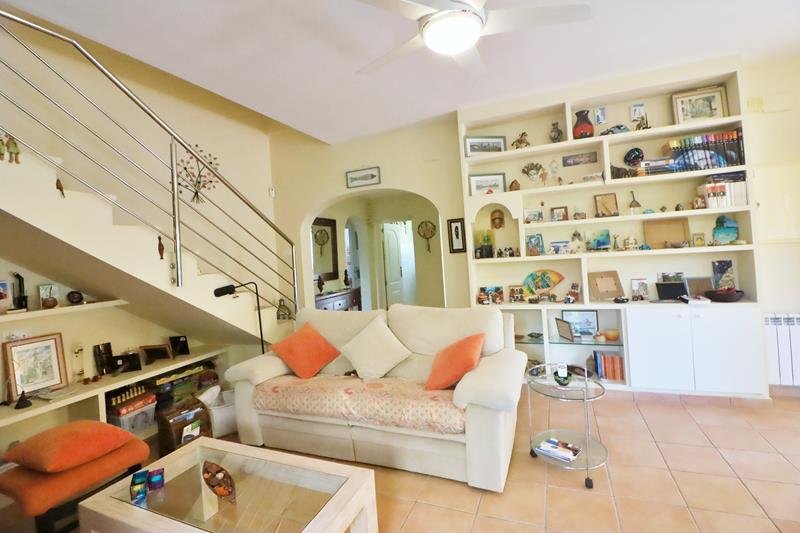 3 Bedroom 2 Bathroom Villa in Oliva - Caza De Casa