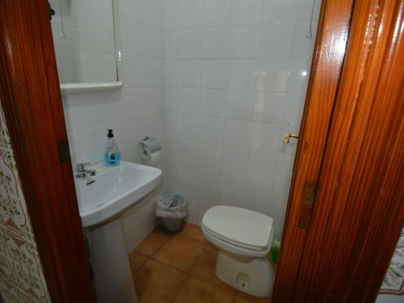 Commercial in Bigastro - Caza De Casa
