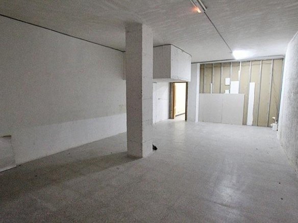 2 Bathroom Commercial in Guardamar del Segura - Caza De Casa