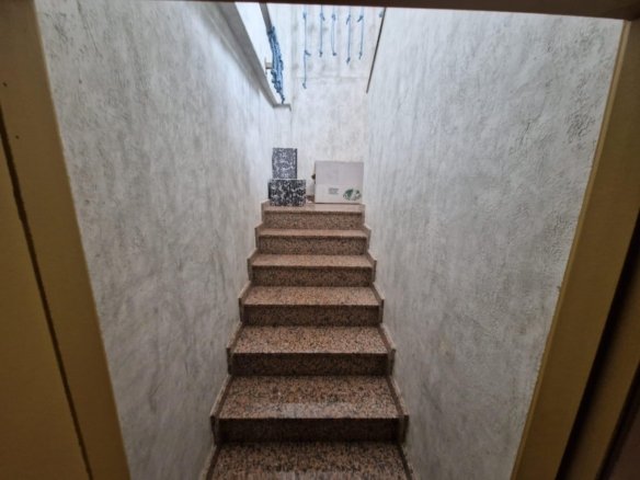Commercial in Torrevieja - Caza De Casa