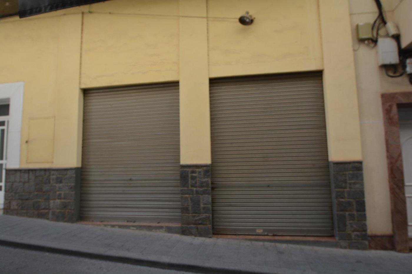 Commercial in Bigastro - Caza De Casa