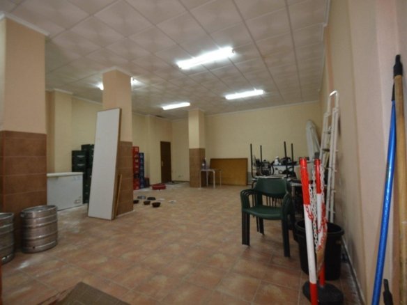 Commercial in Bigastro - Caza De Casa