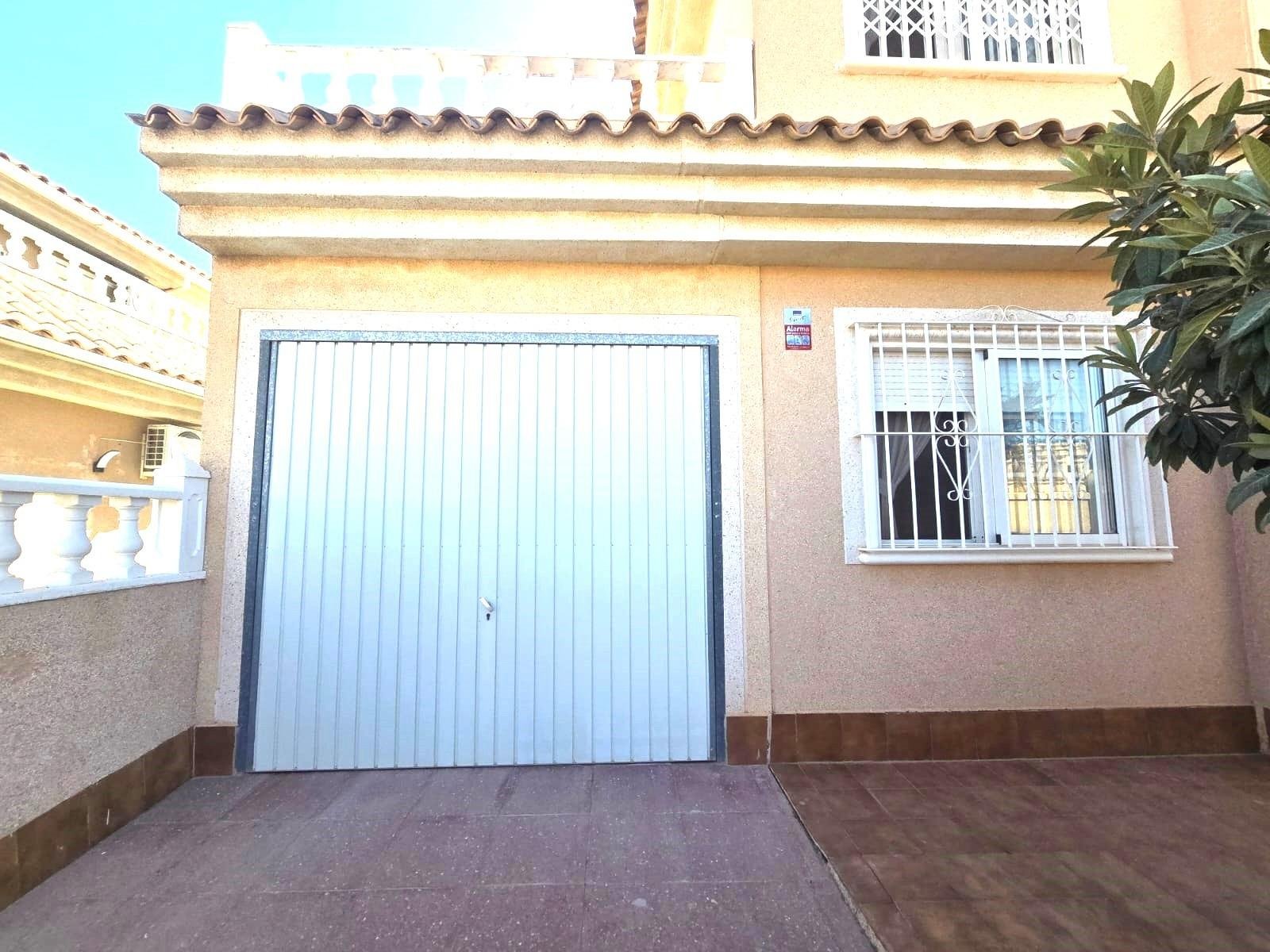 {type[1]} in {town[1]} - Caza De Casa