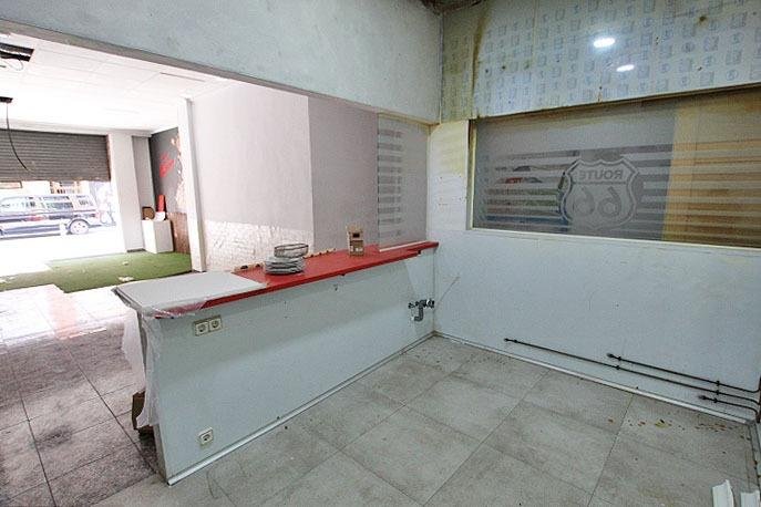 8-5 2 Bathroom Commercial in Guardamar del Segura - Caza De Casa