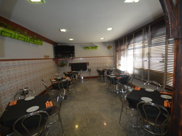 Commercial in Bigastro - Caza De Casa