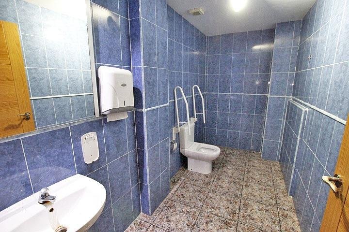 8-7 2 Bathroom Commercial in Guardamar del Segura - Caza De Casa