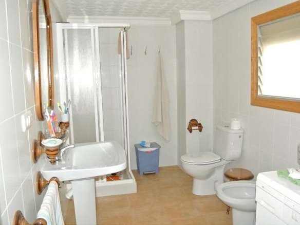 4 Bedroom 1 Bathroom Country House in Monóvar/Monóver - Caza De Casa