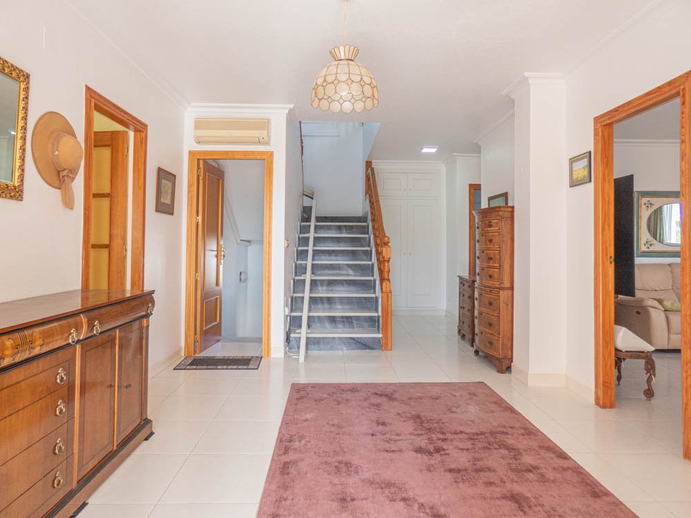 7 Bed 7 Bath Villa in San Miguel de Salinas - Caza De Casa