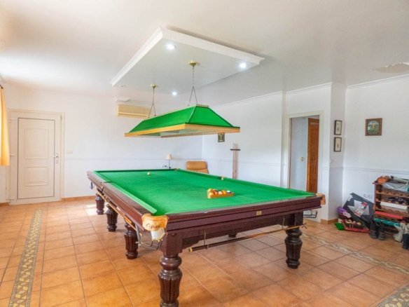 7 Bed 7 Bath Villa in San Miguel de Salinas - Caza De Casa
