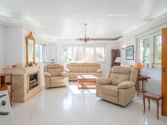 7 Bed 7 Bath Villa in San Miguel de Salinas - Caza De Casa