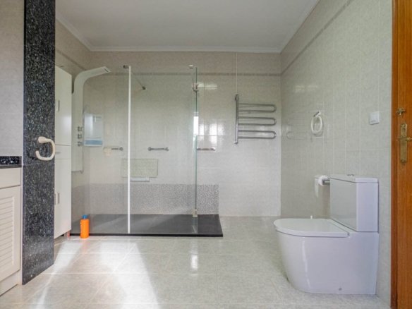 7 Bed 7 Bath Villa in San Miguel de Salinas - Caza De Casa