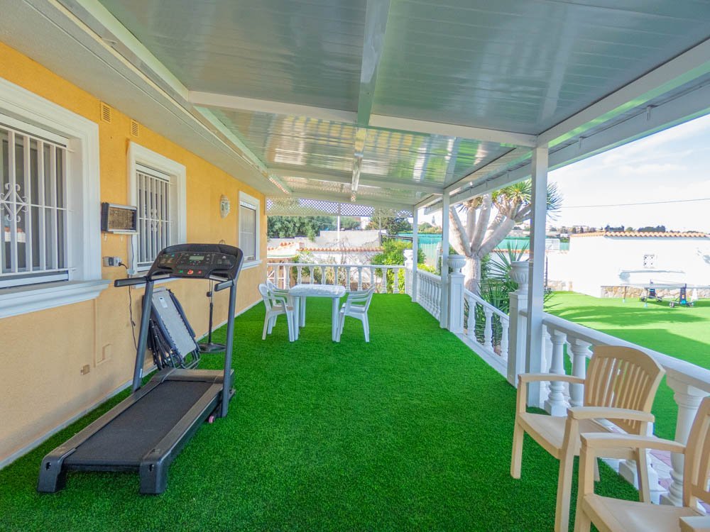 7 Bed 7 Bath Villa in San Miguel de Salinas - Caza De Casa