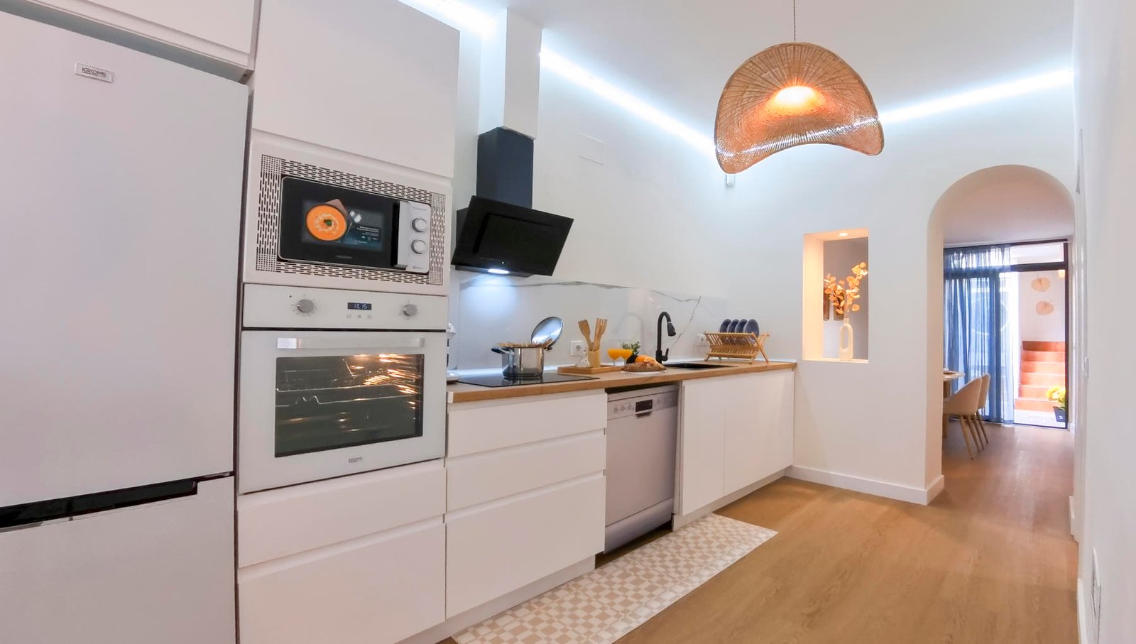 3 Bedroom 2 Bathroom Town House in Los Alcazares - Caza De Casa