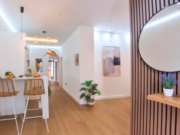 3 Bedroom 2 Bathroom Town House in Los Alcazares - Caza De Casa