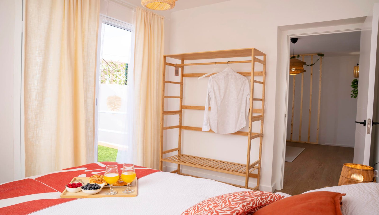 3 Bedroom 2 Bathroom Town House in Los Alcazares - Caza De Casa