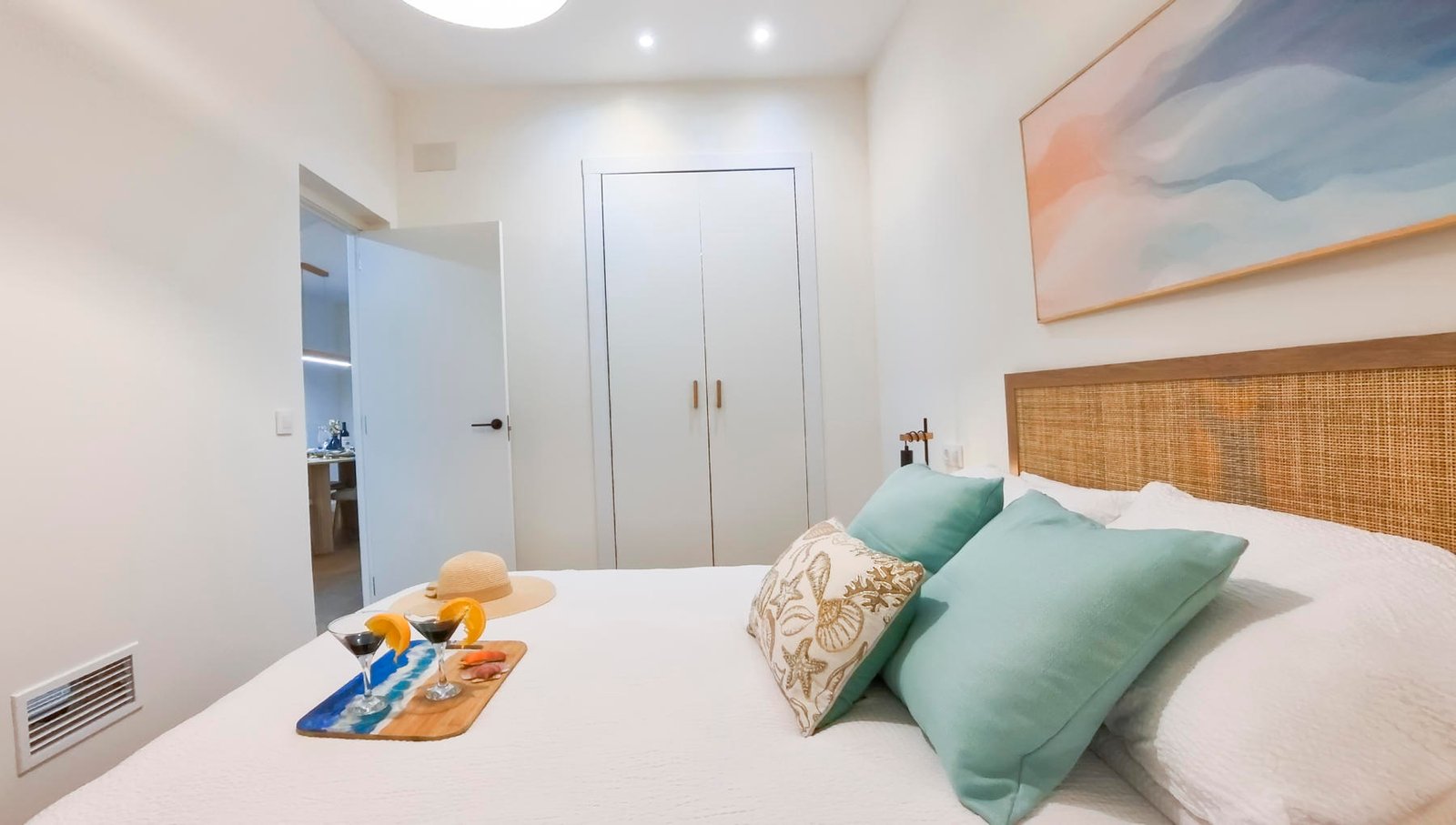 3 Bedroom 2 Bathroom Town House in Los Alcazares - Caza De Casa