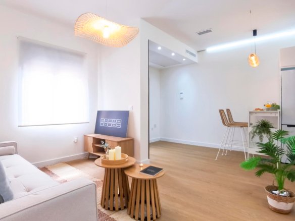 3 Bedroom 2 Bathroom Town House in Los Alcazares - Caza De Casa