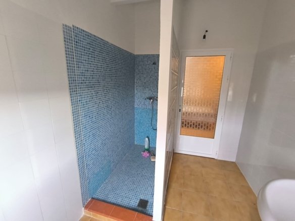 6 Bed 2 Bath Country House in La Zarza - Caza De Casa