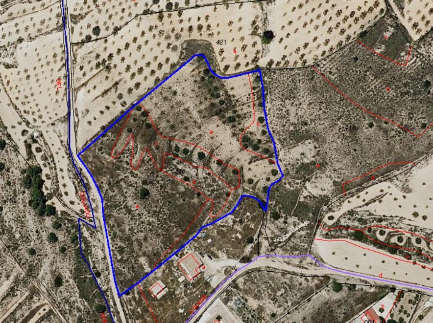 8528f722d053882b Land in Algueña - Caza De Casa