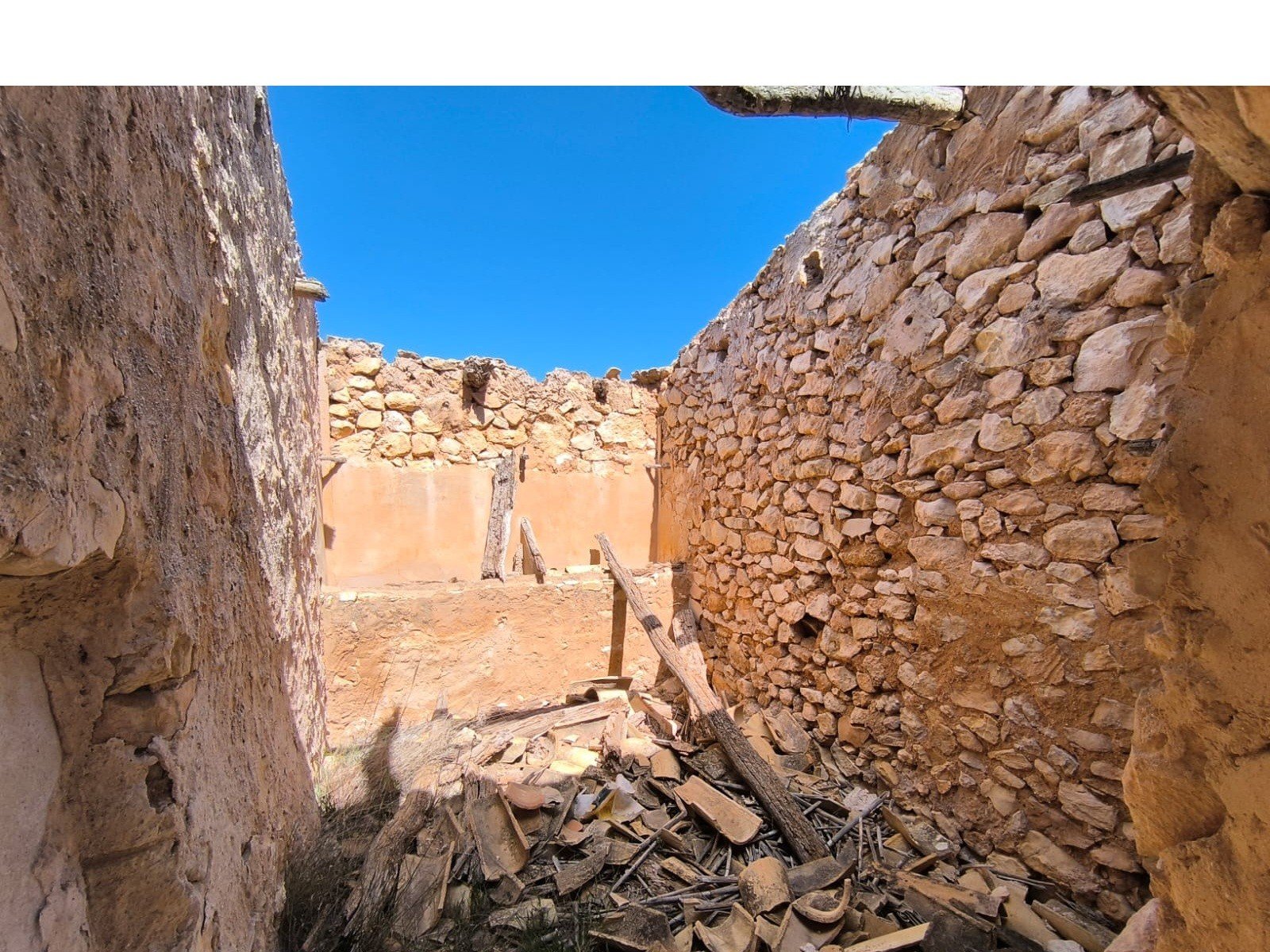 2 Bed 1 Bath Other in Rodriguillo - Caza De Casa