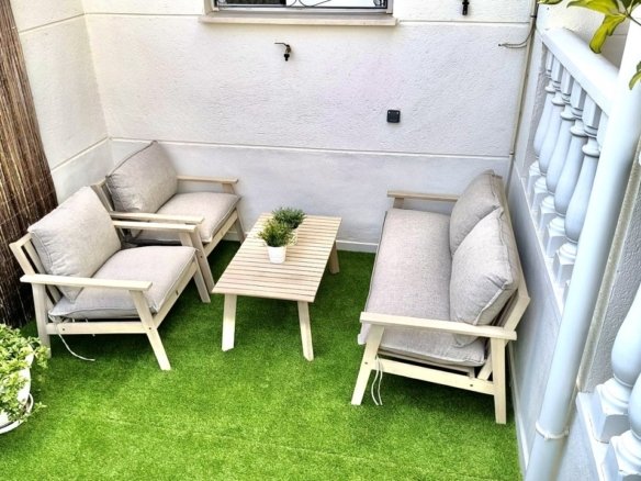 3 Bed 2 Bath Town House in Los Altos - Caza De Casa