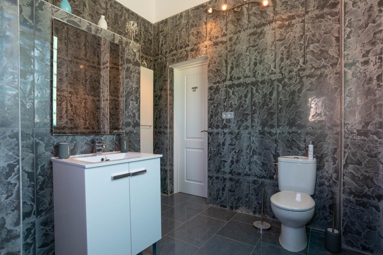 8e48dae0-7280-436b-8d37-74df5d166a17_xlarge 4 Bedroom 3 Bathroom Villa in San Miguel de Salinas - Caza De Casa