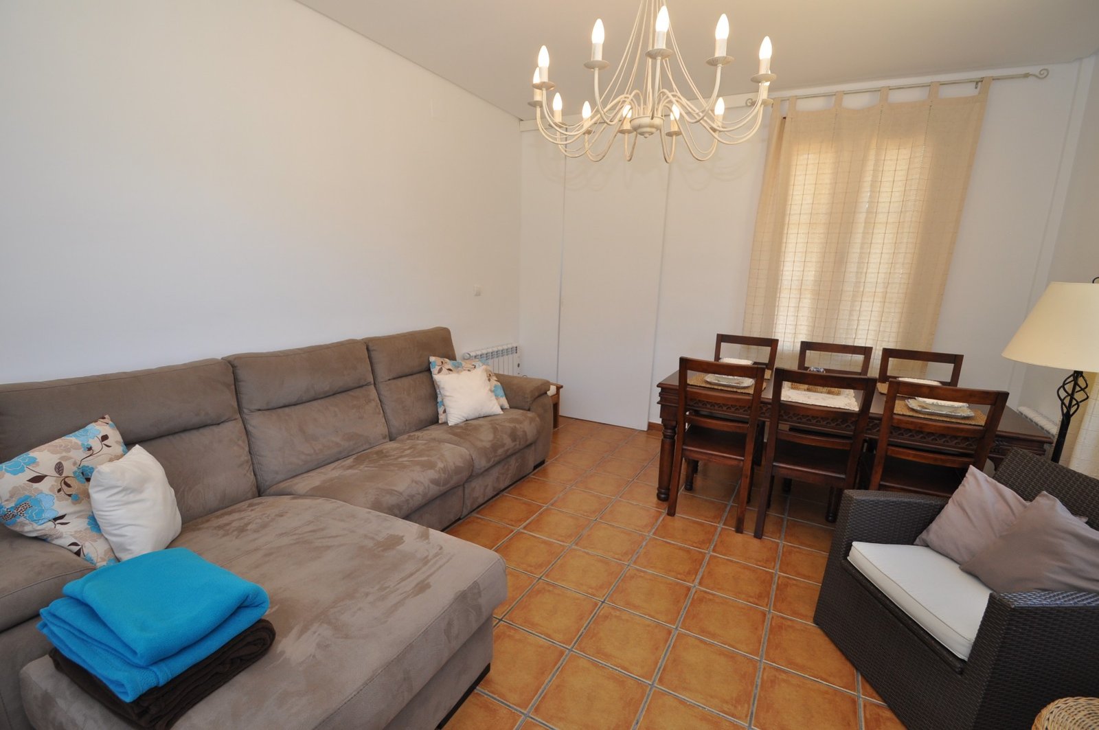 8e6a384e77b22a06 5 Bedroom 3 Bathroom Villa in Castalla - Caza De Casa