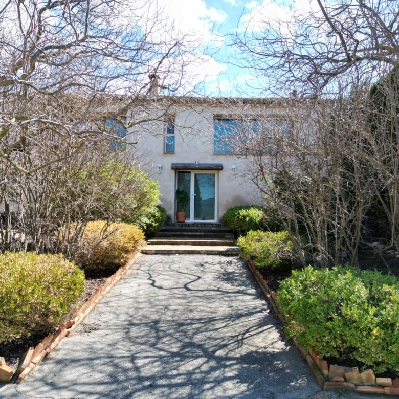 4 Bed 2 Bath Country House in Villena - Caza De Casa