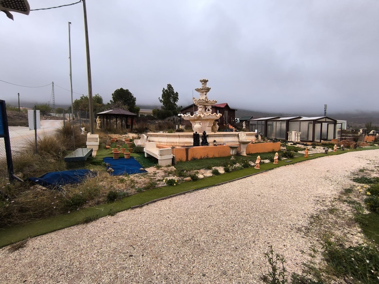 3 Bedroom 1 Bathroom Commercial in Algayat - Caza De Casa