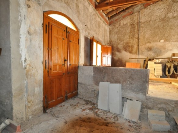 4 Bedroom 2 Bathroom Villa in Chinorlet - Caza De Casa